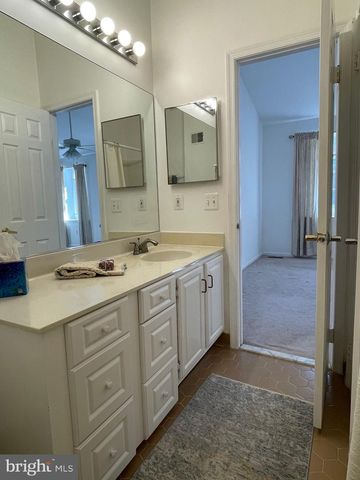 12235 TILDENWOOD DR, Rockville, MD 20852