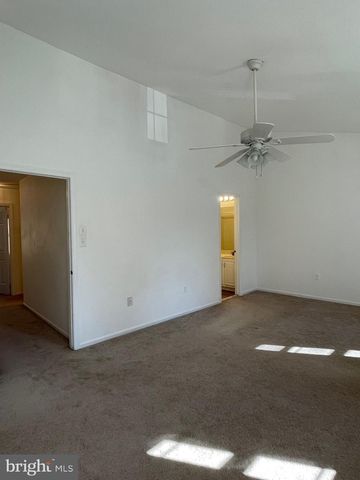 12235 TILDENWOOD DR, Rockville, MD 20852