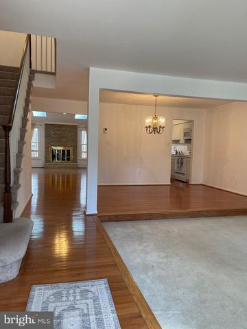 12235 TILDENWOOD DR, Rockville, MD 20852