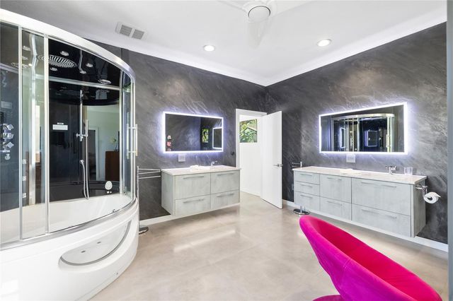 412 TREASURE BOAT WAY, Sarasota, FL 34242