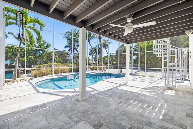 412 TREASURE BOAT WAY, Sarasota, FL 34242