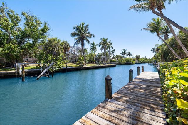 412 TREASURE BOAT WAY, Sarasota, FL 34242