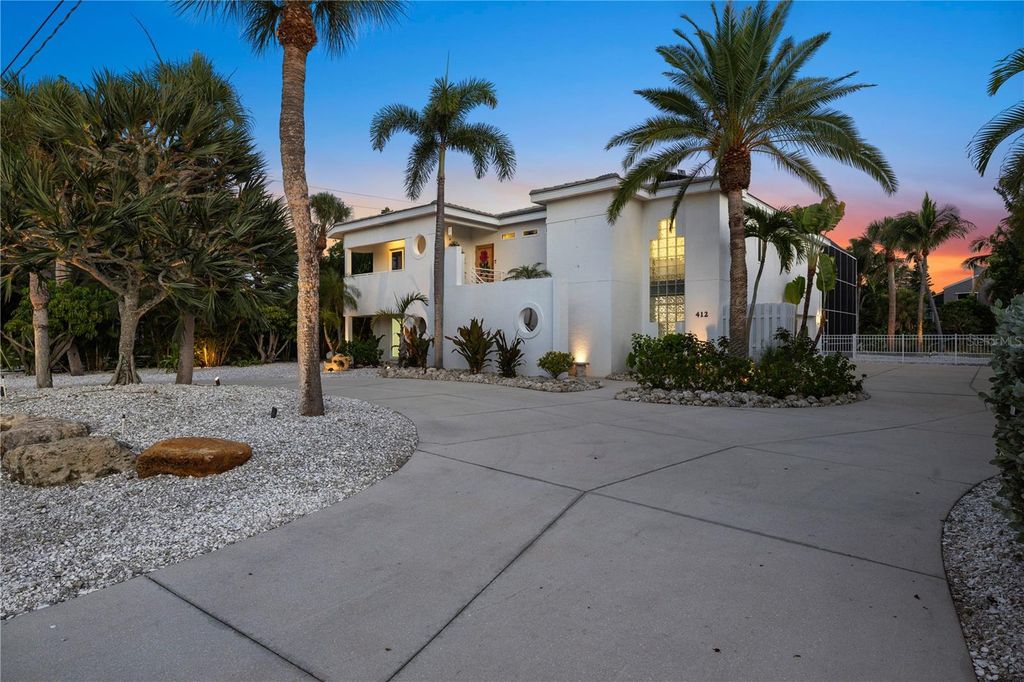 412 TREASURE BOAT WAY, Sarasota, FL 34242