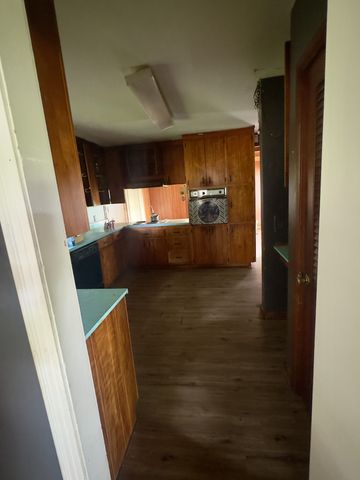 713 Cumberland St, E, Cowan, TN 37318