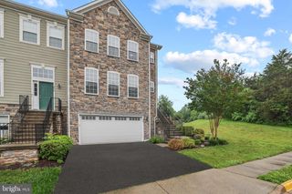 874 STONEFIELD SQ NE, Leesburg, VA 20176