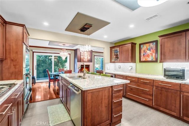 6073 Loynes 32, Long Beach, CA 90803