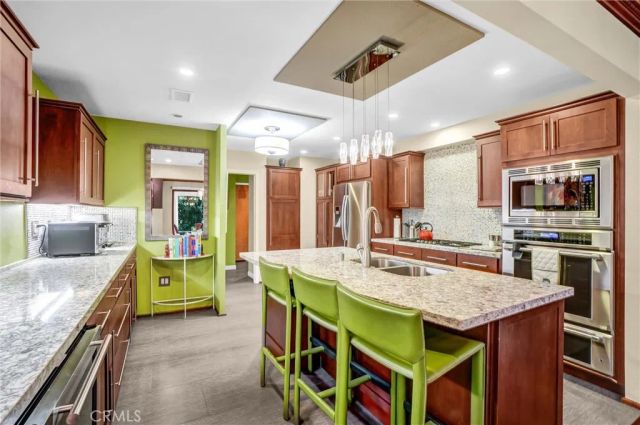 6073 Loynes 32, Long Beach, CA 90803