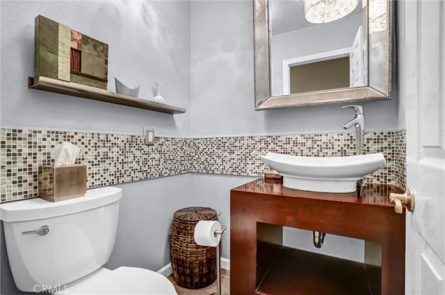 6073 Loynes 32, Long Beach, CA 90803