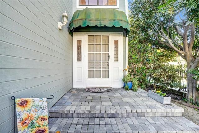 6073 Loynes 32, Long Beach, CA 90803