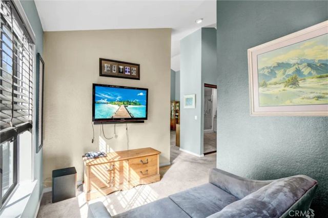 6073 Loynes 32, Long Beach, CA 90803