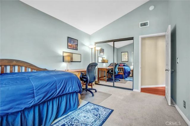 6073 Loynes 32, Long Beach, CA 90803