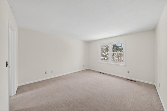 15731 Cedar Cove Drive, Granger, IN 46530