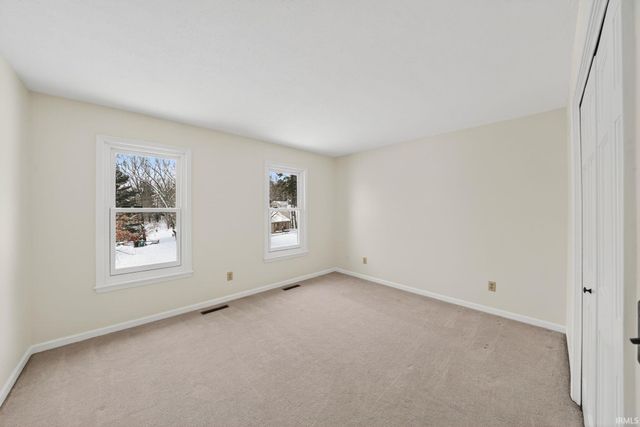 15731 Cedar Cove Drive, Granger, IN 46530