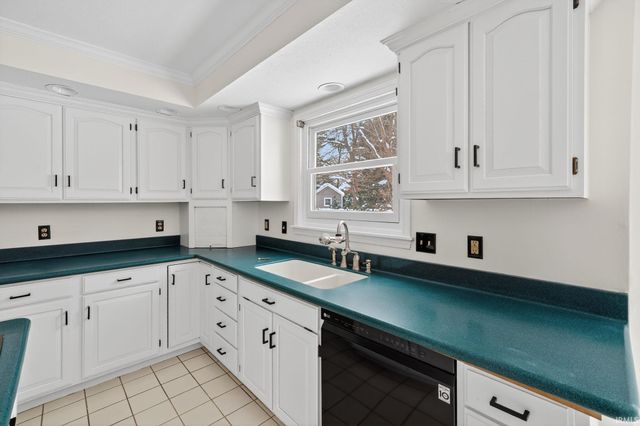 15731 Cedar Cove Drive, Granger, IN 46530