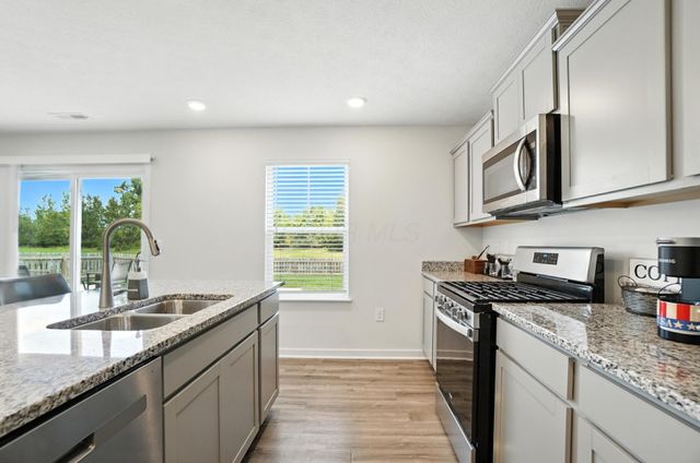 3728 Miltonsburg Drive, Grove City, OH 43123