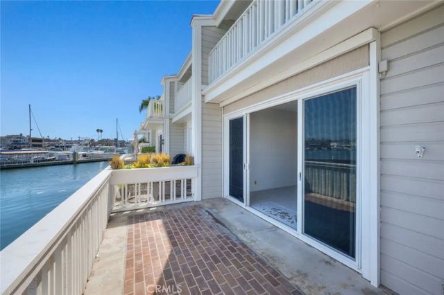 981 Bayside Cove 405, Newport Beach, CA 92660