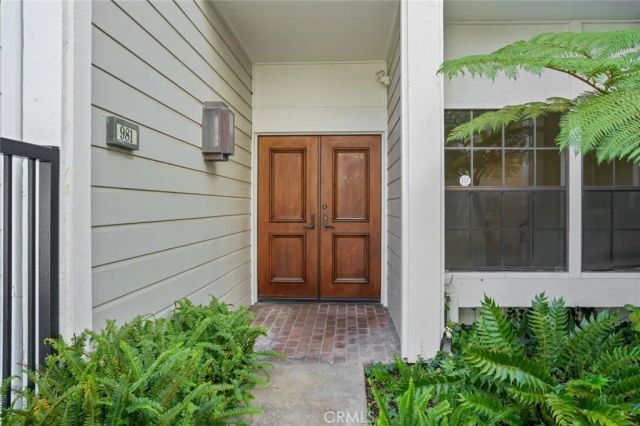 981 Bayside Cove 405, Newport Beach, CA 92660
