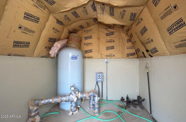 7865 CHRISTMAS TREE Road, Show Low, AZ 85901