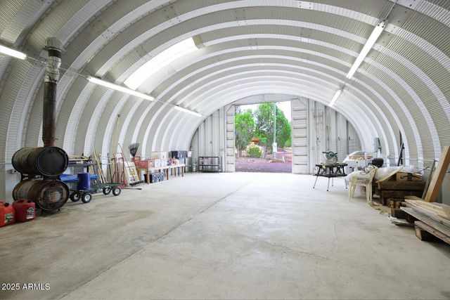 7865 CHRISTMAS TREE Road, Show Low, AZ 85901