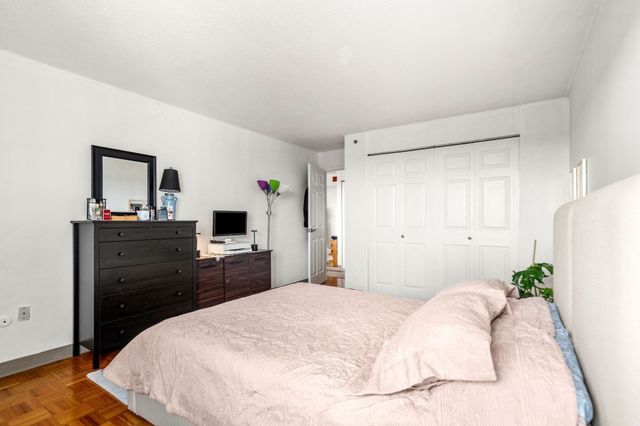 1025 Hancock St 13B, Quincy, MA 02169
