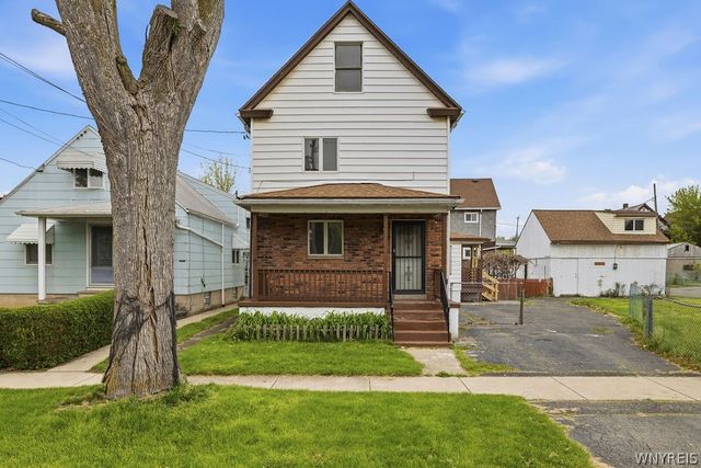 2426 Falls Street, Niagara Falls, NY 14303