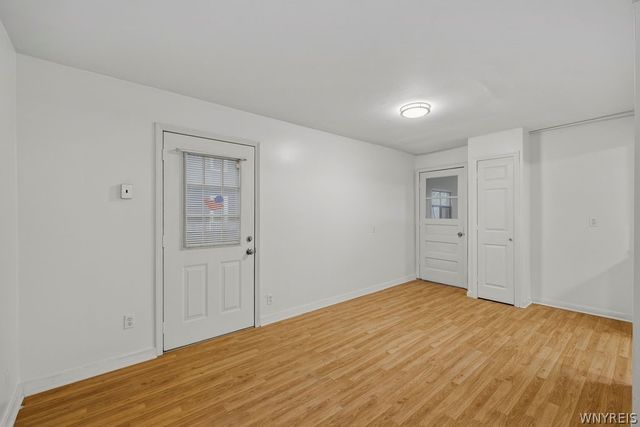 2426 Falls Street, Niagara Falls, NY 14303