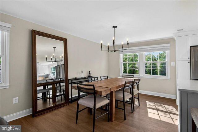 4112 MAJESTIC LN, Fairfax, VA 22033