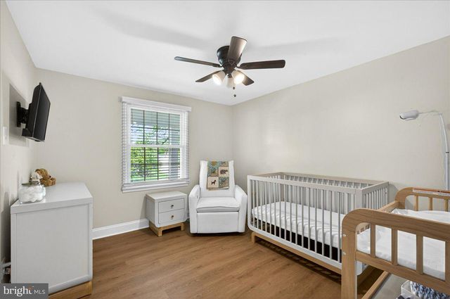 4112 MAJESTIC LN, Fairfax, VA 22033