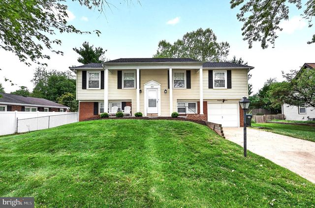 4112 MAJESTIC LN, Fairfax, VA 22033