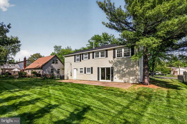 4112 MAJESTIC LN, Fairfax, VA 22033