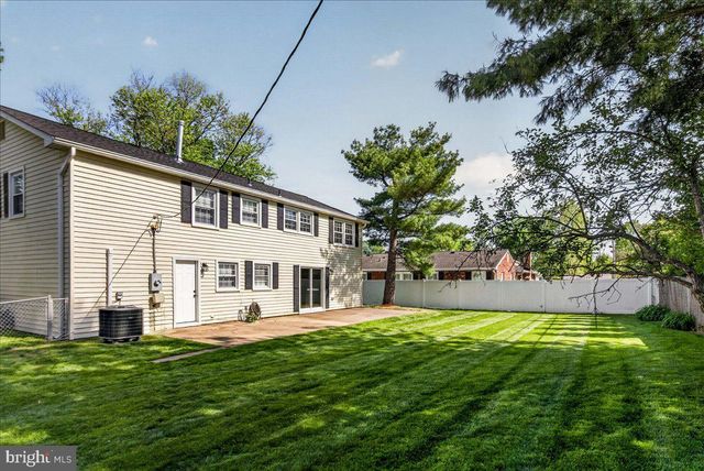 4112 MAJESTIC LN, Fairfax, VA 22033