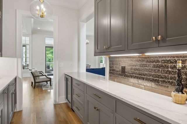 8118 Heirloom Blvd, College Grove, TN 37046