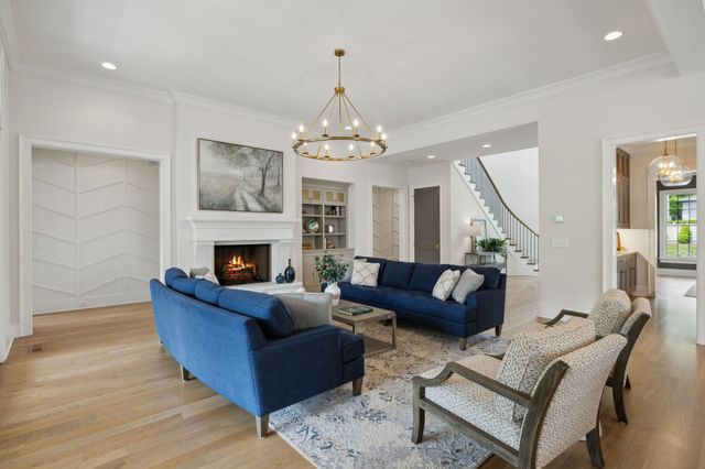 8118 Heirloom Blvd, College Grove, TN 37046