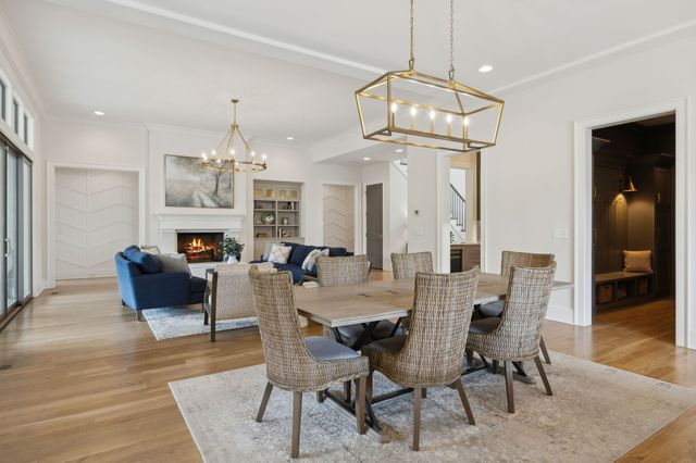 8118 Heirloom Blvd, College Grove, TN 37046