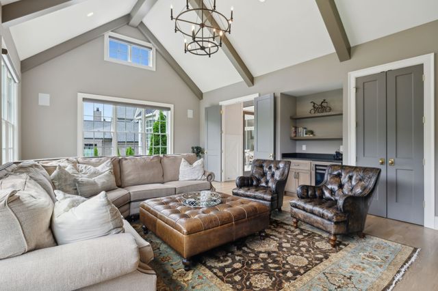 8118 Heirloom Blvd, College Grove, TN 37046