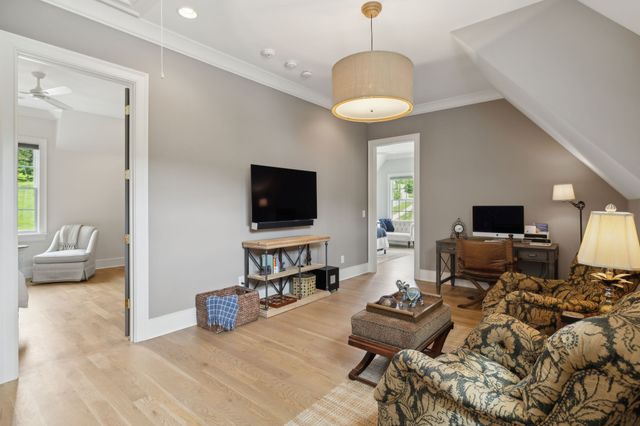 8118 Heirloom Blvd, College Grove, TN 37046