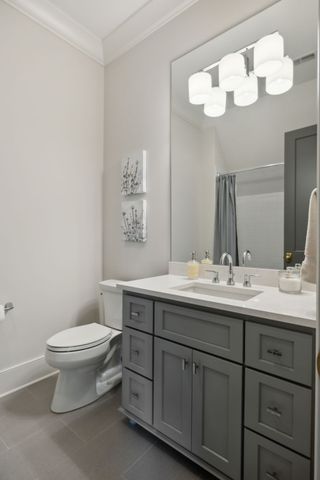 8118 Heirloom Blvd, College Grove, TN 37046