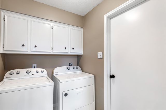 17711 Smooth Rock Falls Drive, Spring, TX 77379