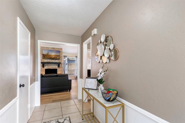 17711 Smooth Rock Falls Drive, Spring, TX 77379