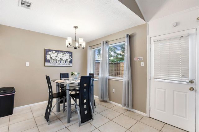 17711 Smooth Rock Falls Drive, Spring, TX 77379
