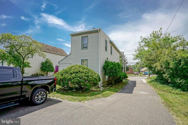 219 WHITE HORSE PIKE, Clementon, NJ 08021