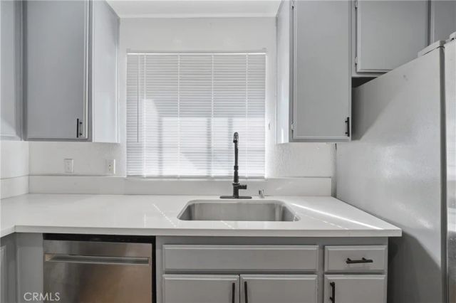 2915 E 60th Pl A, Huntington Park, CA 90255