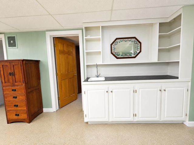 69 Edgewood Drive, Newport City, VT 05855
