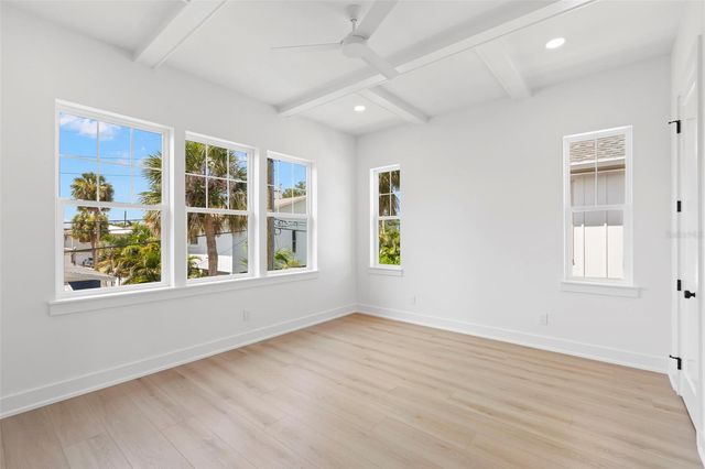 1868 MISSISSIPPI AVENUE NE, St Petersburg, FL 33703