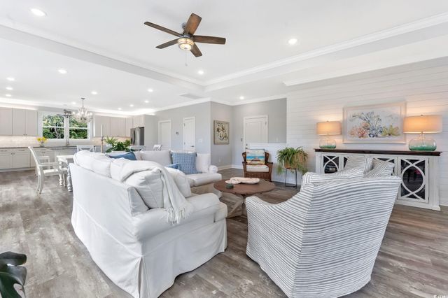 3304 Palm St., North Myrtle Beach, SC 29582