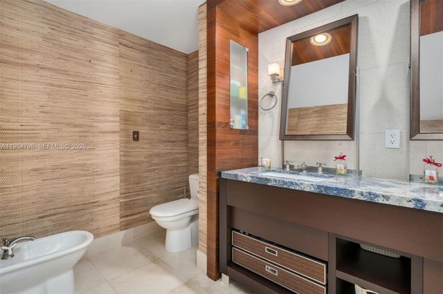 6799 Collins Ave 1102, Miami Beach, FL 33141