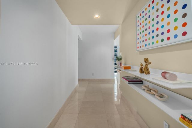 6799 Collins Ave 1102, Miami Beach, FL 33141