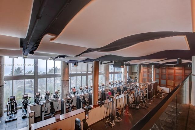 6799 Collins Ave 1102, Miami Beach, FL 33141