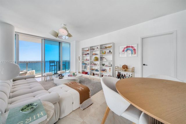 6799 Collins Ave 1102, Miami Beach, FL 33141