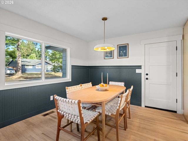 11007 Se 52ND Ave, Milwaukie, OR 97222